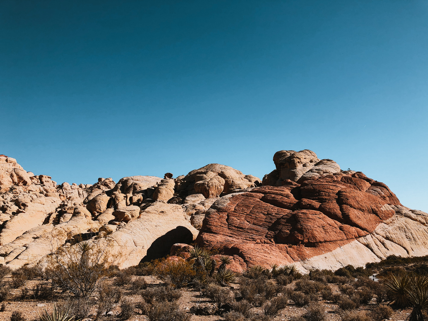 Read more about the article Visit The #1 Most Beautiful Park – Red Rock Canyon National Park – Las Vegas, Nevada