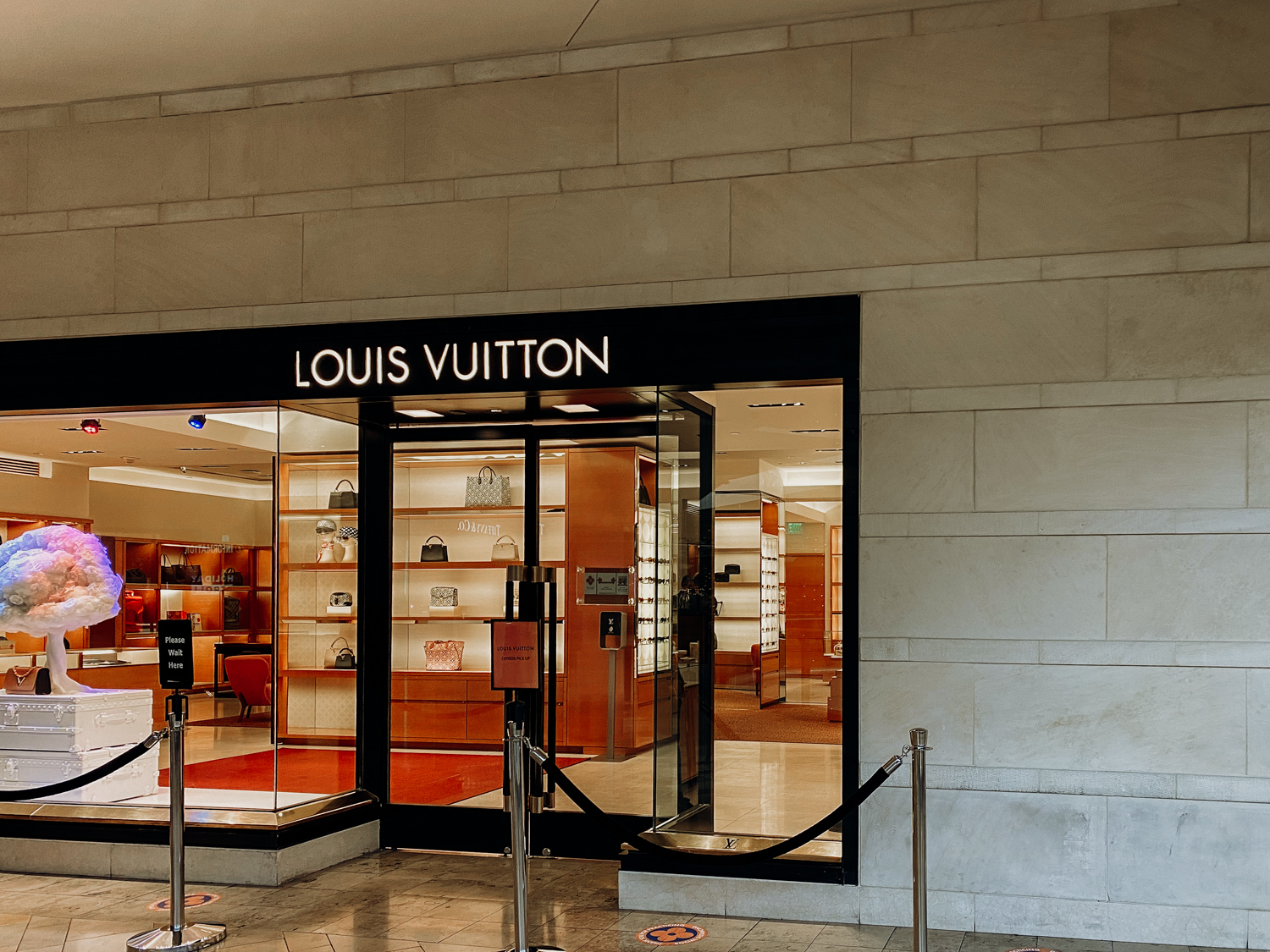 Louis Vuitton Men's Store Wynn Las Vegas N